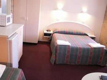 Cedar Lodge Motel - Accommodation Brisbane 3