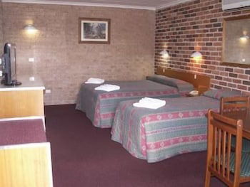 Cedar Lodge Motel - Accommodation Brisbane 4