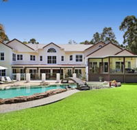 Kingfishers Manor - Accommodation Brisbane