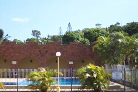 Castle Motor Lodge - Accommodation Brisbane 2