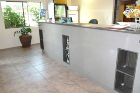 Castle Motor Lodge - Accommodation Brisbane 5