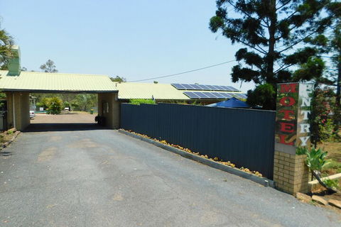 Hatton Vale Motel - Accommodation Brisbane 3