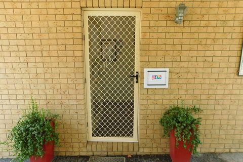 Hatton Vale Motel - Accommodation Brisbane 2