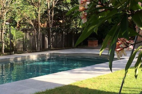 Arabella Garden Inn Motel - Accommodation Brisbane 0