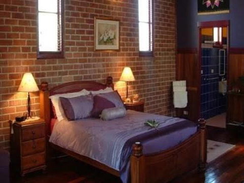 Bell Chapel B & B - Accommodation Brisbane 2
