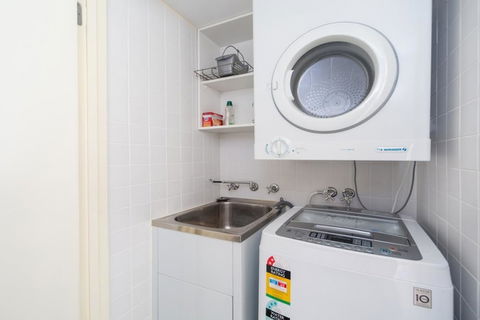 Astra Apartments - Paramatta - Accommodation Brisbane 6