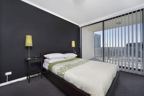 Astra Apartments - Paramatta - Accommodation Brisbane 4