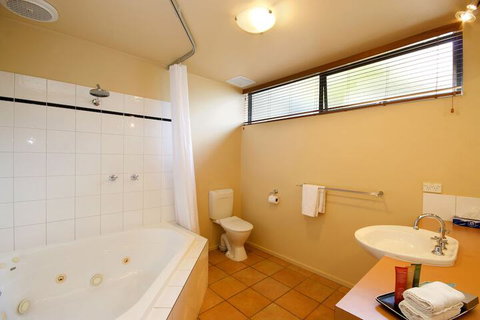 Chatby Lane Lorne - Accommodation Brisbane 3