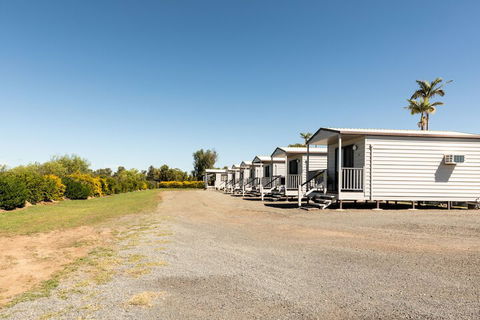 Hotel Settlers - Accommodation Brisbane 1