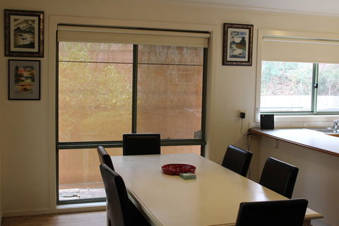 Australian Home Away Ringwood At Bardia - Accommodation Brisbane 0