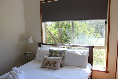 Australian Home Away At East Doncaster Andersons Creek 1 - Accommodation Brisbane 6