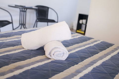 Cool Palms Motel - Accommodation Brisbane 7