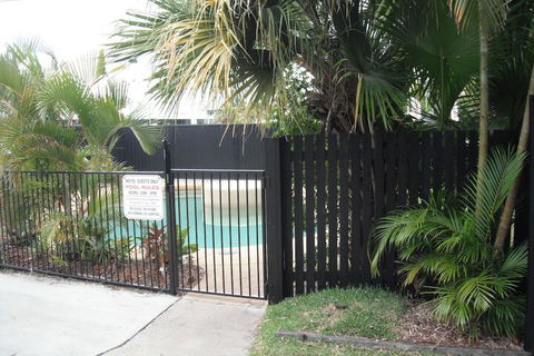 Cool Palms Motel - Accommodation Brisbane 1