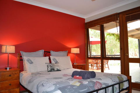 Friends At McLaren Vale - Accommodation Brisbane 3