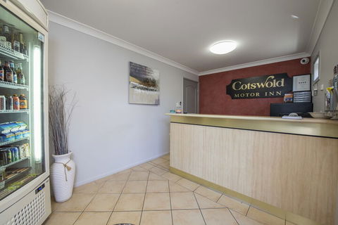 Cotswold Motor Inn - Accommodation Brisbane 5