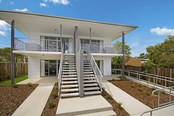 Cooroy Luxury Motel Apartments Noosa - Accommodation Brisbane 0