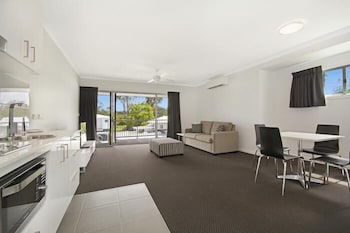 Cooroy Luxury Motel Apartments Noosa - Accommodation Brisbane 5