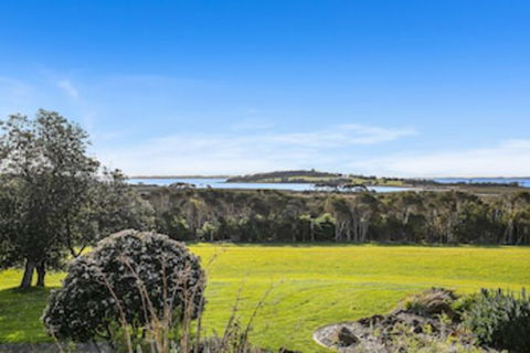 Banksia Park Estate - Accommodation Brisbane 0