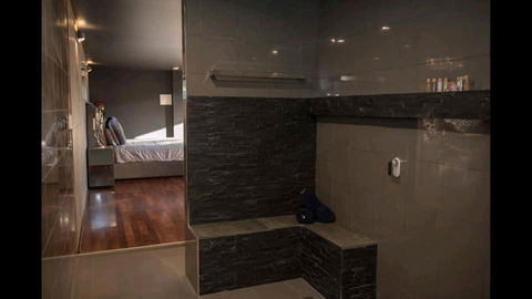 Mudstone Spa Retreat - Accommodation Brisbane 2