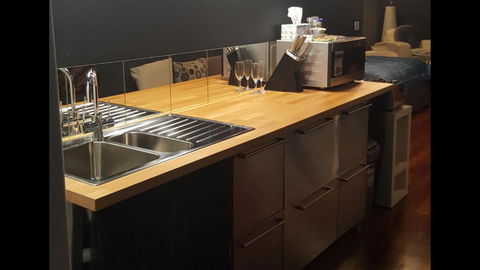 Mudstone Spa Retreat - Accommodation Brisbane 6