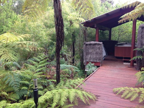 Mudstone Spa Retreat - Accommodation Brisbane 3