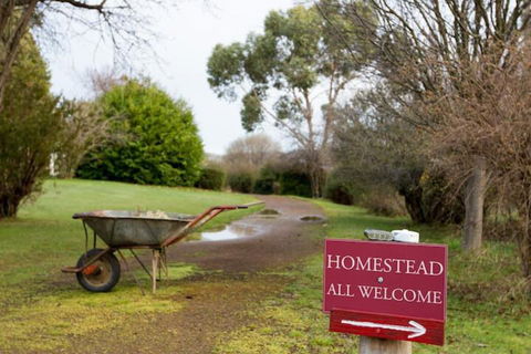 Ratho Farm - Accommodation Brisbane 1