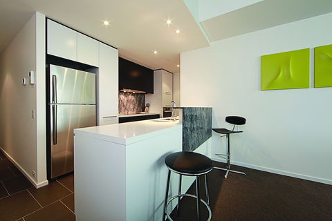 Accommodate Canberra - The ApARTments - Accommodation Brisbane 6