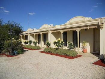 Acacia Terraces - Accommodation Brisbane 0