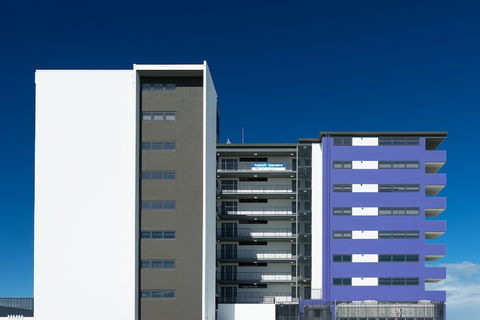 Direct Hotels - Pacific Sands - Accommodation Brisbane 1
