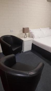 Lockleys Hotel - Accommodation Brisbane 3