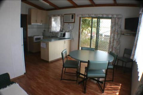Sea Vu Caravan Park - Accommodation Brisbane 3