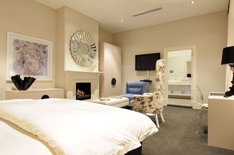 5 Rooms At The Stirling Hotel - Accommodation Brisbane 1