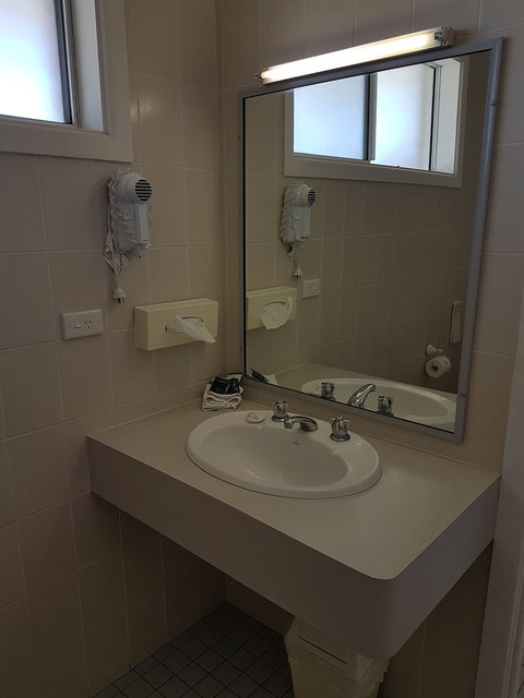 Motel Miramar - Accommodation Brisbane 2