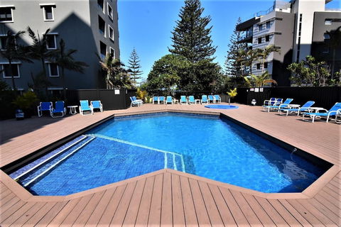 Aloha Apartments - Accommodation Brisbane 3