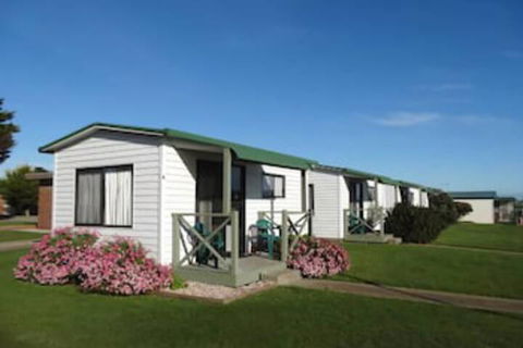 Bay View Holiday Village - Accommodation Brisbane 1