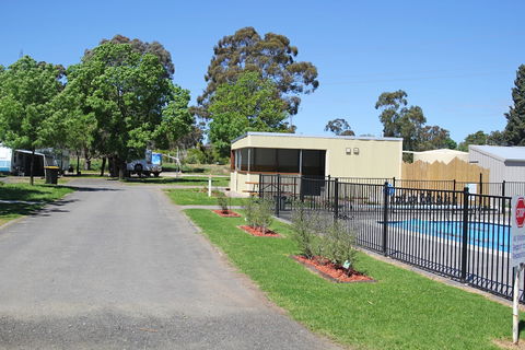 Avondel Caravan Park - Accommodation Brisbane 0