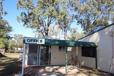 AAOK Jandowae Accommodation Park - Accommodation Brisbane 2