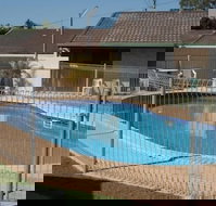 Gladstone Village Motel - Accommodation Brisbane