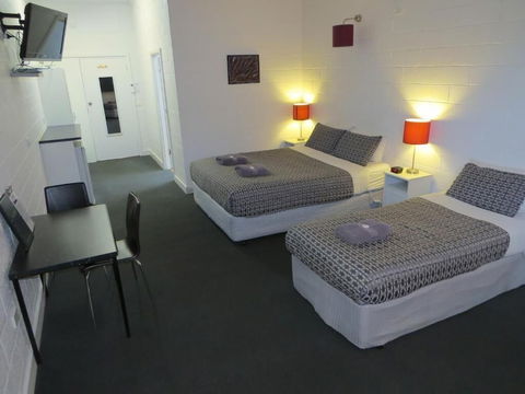 San Remo Hotel Motel - Accommodation Brisbane 3