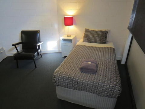 San Remo Hotel Motel - Accommodation Brisbane 4