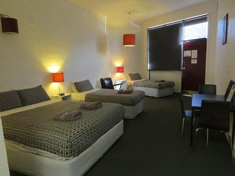 San Remo Hotel Motel - Accommodation Brisbane 5