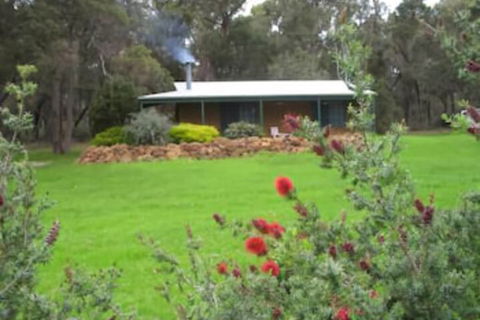 Woody Grange Chalets - Accommodation Brisbane 0