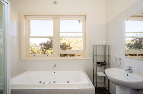 Longview Vineyard - Accommodation Brisbane 3