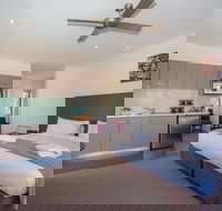 Longview Vineyard - Accommodation Brisbane