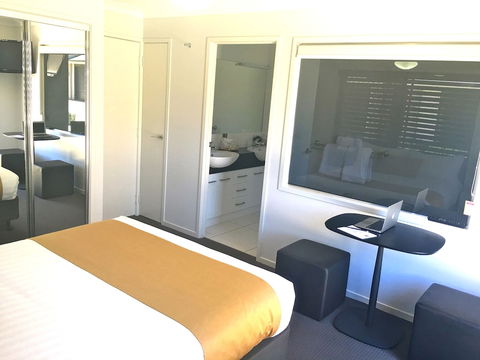 21 On Hursley Motel Apartments - Accommodation Brisbane 6