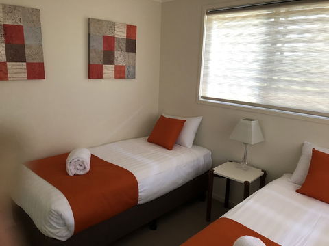 21 On Hursley Motel Apartments - Accommodation Brisbane 4