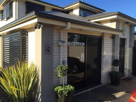 21 On Hursley Motel Apartments - Accommodation Brisbane 1