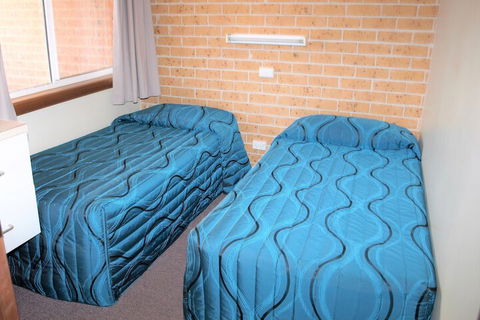 Walters Holiday Flats - Accommodation Brisbane 2