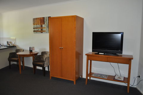 Sundowner Hotel Motel - Accommodation Brisbane 3