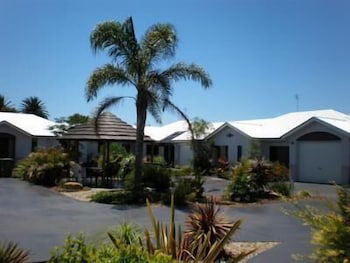 Annand Mews Serviced Apartments - Accommodation Brisbane 1